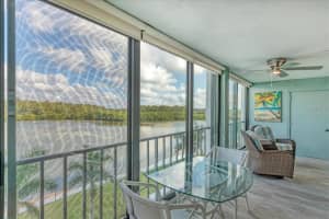 9397 MIDNIGHT PASS ROAD, SARASOTA, FL 34242 - MLS#MFRA4632835