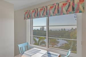 9397 MIDNIGHT PASS ROAD, SARASOTA, FL 34242 - MLS#MFRA4632835