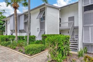 6029 PEPPERTREE WAY, SARASOTA, FL 34242 Sold 09/11/25