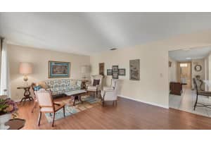 1305 GLEN OAKS DRIVE, SARASOTA, FL 34232 Sold 08/28/25