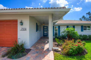 7331 BILTMORE DRIVE, SARASOTA, FL 34231 Sold 02/27/25