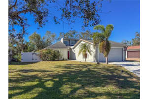 8224 Country Oaks Ct, SARASOTA