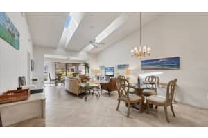 5460 HAMPSTEAD HEATH #19, SARASOTA, FL 34235 Sold 04/07/25