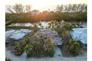 8534 HERON LAGOON CIRCLE, SARASOTA, FL 34242 - MLS#MFRA4633094