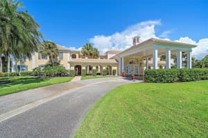 51 MACEWEN DRIVE, OSPREY, FL 34229 Sold 01/17/25