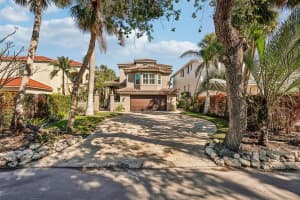 5159 OXFORD DRIVE, SARASOTA, FL 34242 Sold 05/23/25