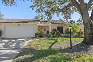 3941 OAKHURST BOULEVARD, SARASOTA, FL 34233 Sold 04/09/25