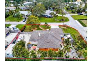 1854 COCKLESHELL DRIVE, SARASOTA, FL 34231 Sold 04/18/25