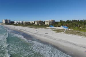 3060 GRAND BAY BOULEVARD, LONGBOAT KEY, FL 34228 Sold 04/07/25