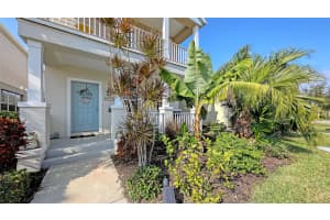 6432 AUTUMN WOODS WAY, SARASOTA, FL 34243 Sold 04/23/25