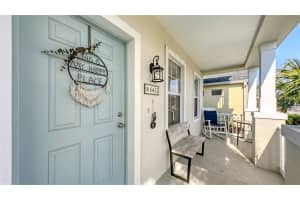 6432 AUTUMN WOODS WAY, SARASOTA, FL 34243 Sold 04/23/25