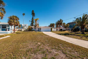 15815 REDINGTON DRIVE, REDINGTON BEACH, FL 33708 - MLS#MFRA4633280