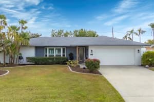 3866 PIN OAKS STREET, SARASOTA, FL 34232 Sold 02/07/25