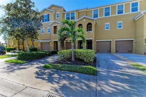 8925 WHITE SAGE LOOP, LAKEWOOD RANCH, FL 34202 Sold 03/28/25