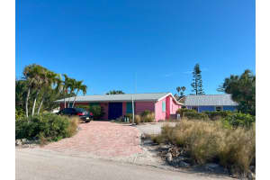 620 FOX STREET, LONGBOAT KEY, FL 34228 Sold 02/28/25
