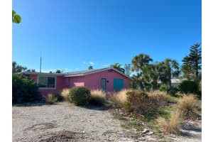 620 FOX STREET, LONGBOAT KEY, FL 34228 Sold 02/28/25