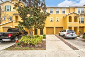 7325 Black Walnut Way, LAKEWOOD RANCH