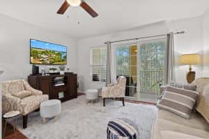 7325 BLACK WALNUT WAY, LAKEWOOD RANCH, FL 34202 - MLS#MFRA4633327
