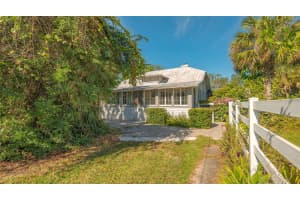 2525 ASHTON ROAD, SARASOTA, FL 34231 Sold 05/22/25