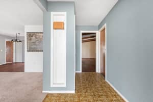 484 SATURN AVENUE, SARASOTA, FL 34243 Sold 01/30/25