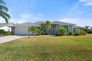5755 CARRIAGE DRIVE, SARASOTA, FL 34243 Sold 05/30/25