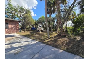 6227 33RD ST E, BRADENTON, FL 34203 Sold 03/07/25