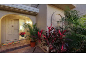 2203 HARBOURSIDE DRIVE, LONGBOAT KEY, FL 34228 Sold 05/30/25