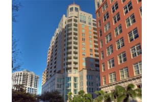 1350 Main St #1007, SARASOTA