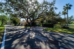 4802 KESTRAL PARK CIRCLE, SARASOTA, FL 34231 - MLS#MFRA4633453