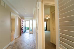 4802 KESTRAL PARK CIRCLE, SARASOTA, FL 34231 - MLS#MFRA4633453