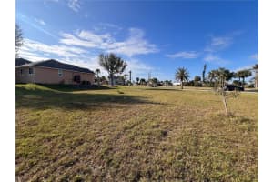 24450 YACHT CLUB BOULEVARD, PUNTA GORDA, FL 33955 Sold 12/12/25