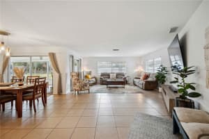 530 SAINT ANDREWS DRIVE, SARASOTA, FL 34243 - MLS#MFRA4633545