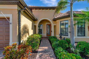 19864 PETRINO STREET, VENICE, FL 34293 Sold 03/28/25