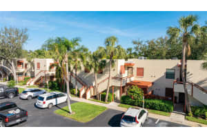 527 SPRING LAKES BOULEVARD, BRADENTON, FL 34210 - MLS#MFRA4633585