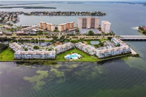 5277 ISLA KEY BOULEVARD, SAINT PETERSBURG, FL 33715 Sold 03/20/25