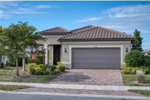 7004 HANOVER COURT, BRADENTON, FL 34202 Sold 03/31/25