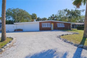 5611 26TH STREET, BRADENTON, FL 34207 Sold 06/06/25