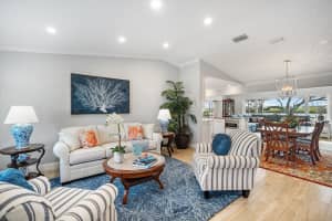 3997 LAKEWOOD AVENUE, BRADENTON, FL 34208 Sold 03/12/25