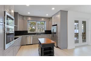 5307 52ND AVENUE, BRADENTON, FL 34210 Sold 06/26/25