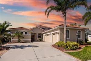 7428 ARROWHEAD RUN, LAKEWOOD RANCH, FL 34202 Sold 01/28/25