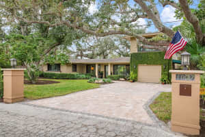 1827 BAYWOOD DRIVE, SARASOTA, FL 34231 - MLS#MFRA4633672