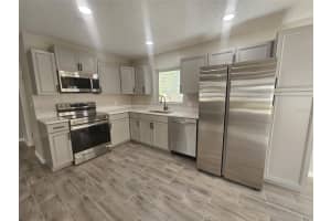 2807 3RD STREET, BRADENTON, FL 34208 Sold 01/28/25