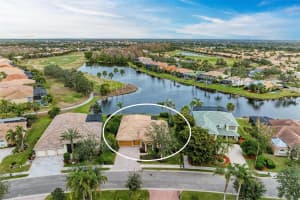 7519 CAMDEN HARBOUR DRIVE, BRADENTON, FL 34212 Sold 02/21/25