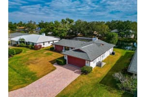 4423 MEADOW CREEK CIRCLE, SARASOTA, FL 34233 Sold 06/25/25