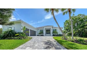 4815 FEATHERBED LANE, SIESTA KEY, FL 34242 Sold 08/12/25