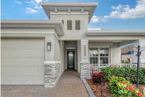 1015 CALICO GLEN, BRADENTON, FL 34212 Sold 02/28/25