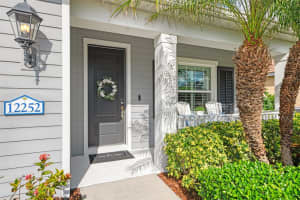 12252 STUART DRIVE, VENICE, FL 34293 Sold 01/30/25