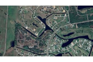 517 FOXHALL CIRCLE, SEBRING, FL 33876 - MLS#MFRA4633834