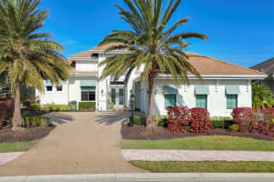 15823 KENDLESHIRE TERRACE, BRADENTON, FL 34202 Sold 02/10/25