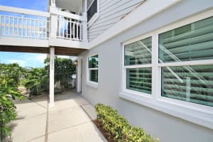 1335 SIESTA BAYSIDE DRIVE, SARASOTA, FL 34242 - MLS#MFRA4633882